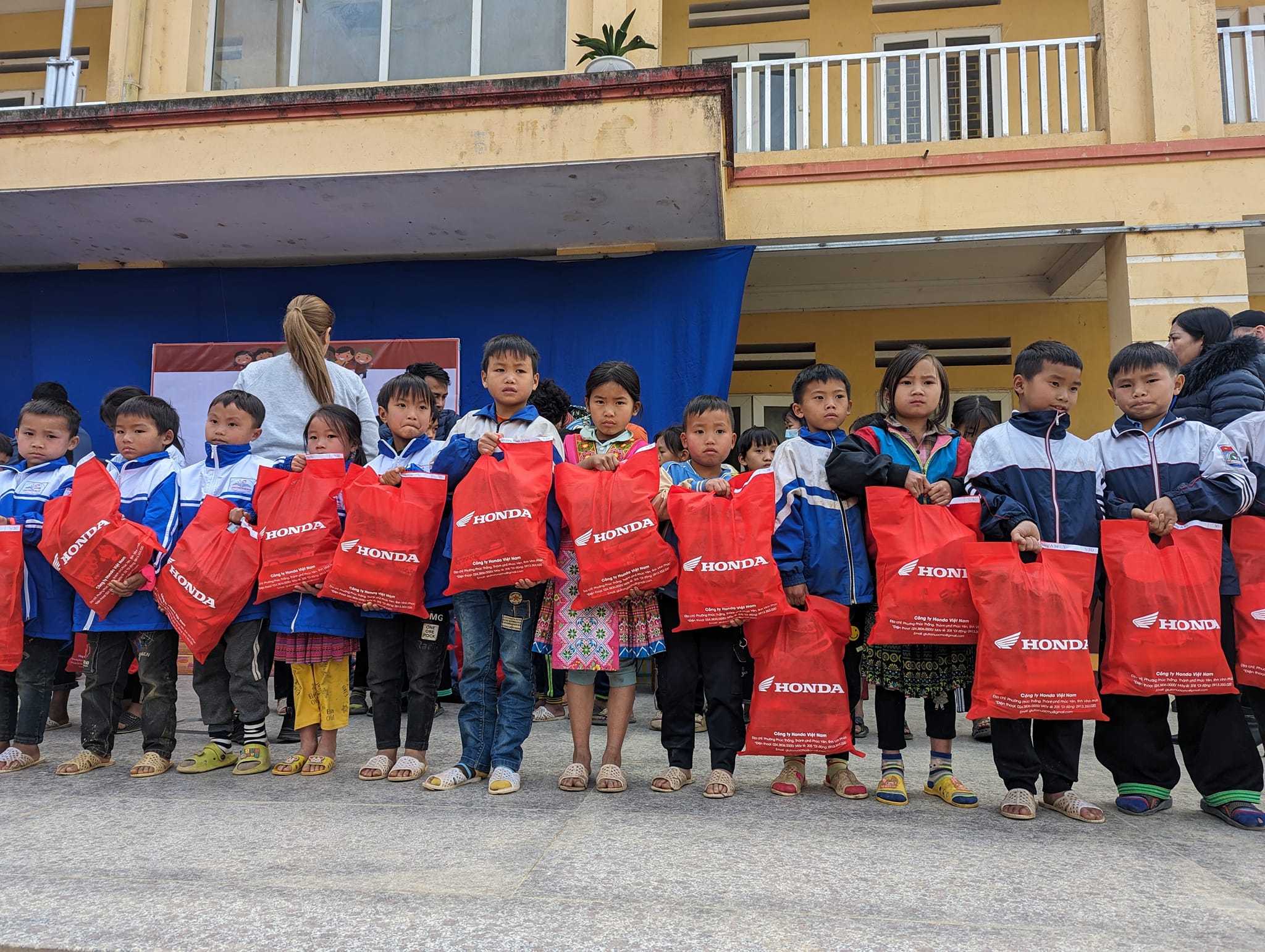 Supporting Children to School Project 4